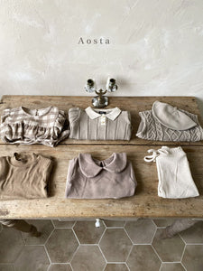 Aosta Circle Collar Tee - 3/4Y